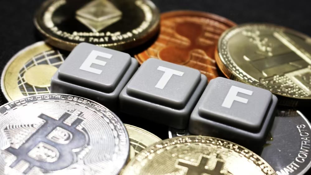 多家巨头竞逐！灰度、CoinShares提交多币种ETF申请，涵盖Solana、莱特币、XRP等