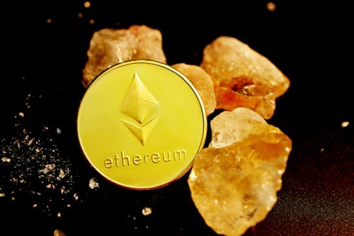牛市逃顶信号指标清单及交易心得:胜率与盈亏比的平衡艺术