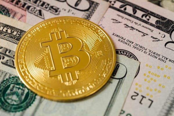 3月4日加密市场综述：BTC暴跌与宏观经济关联加深